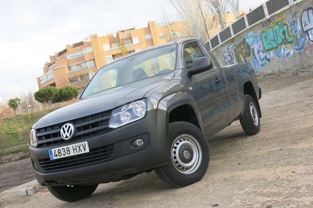 El Volkswagen Amarok cabina simple.